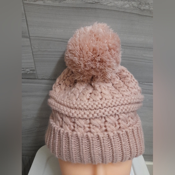 Max Studio - Blush Pink Winter Toque Hat - NWT - Picture 3 of 9